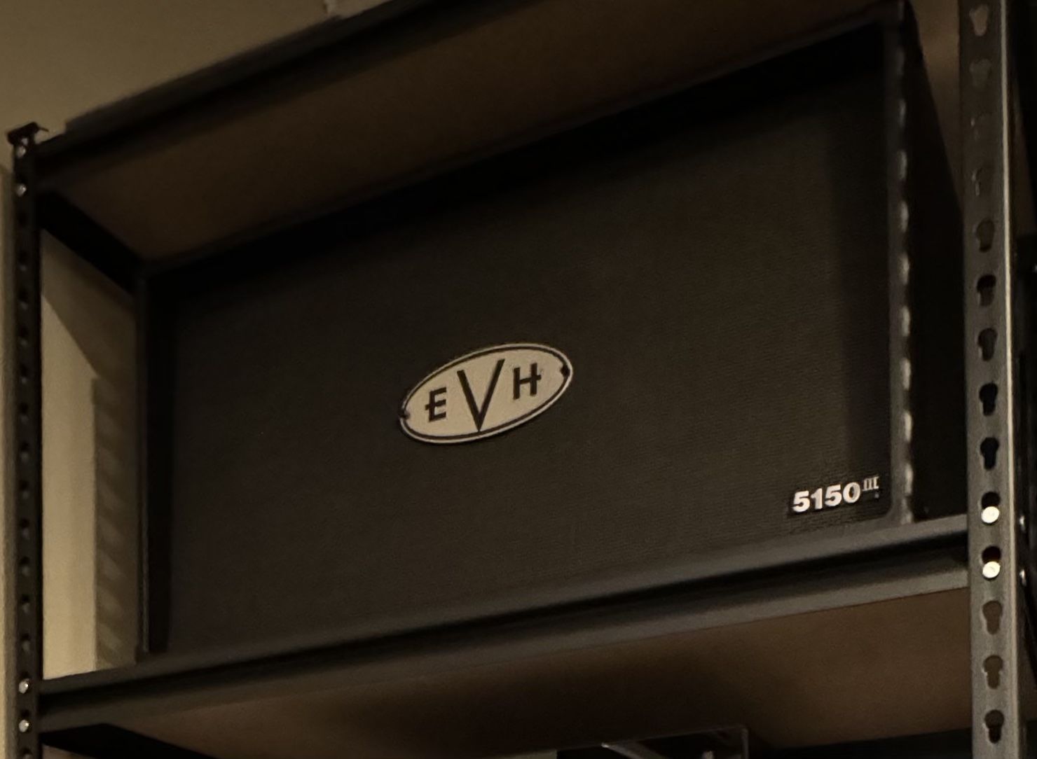 EVH 5150 III 2x12 AMP SPEAKER CAB