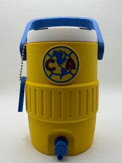 Club América 12oz Can Holder W/Can Opener
