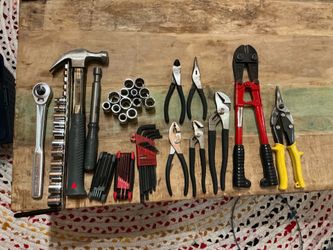 Mixed lot of Hand Tools