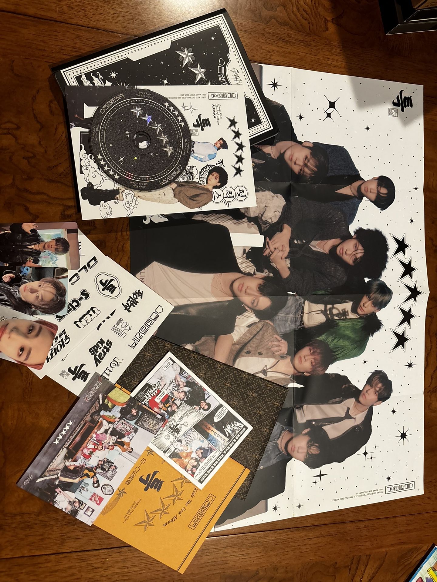 STRAY KIDS-S-CLASS ALBUM 