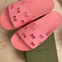 Gucci Slides 