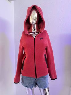 RED NIKE TECK