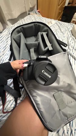 canon camera/ camera bag / lens cleaning kit