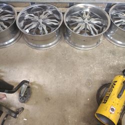 22's Set Of 4