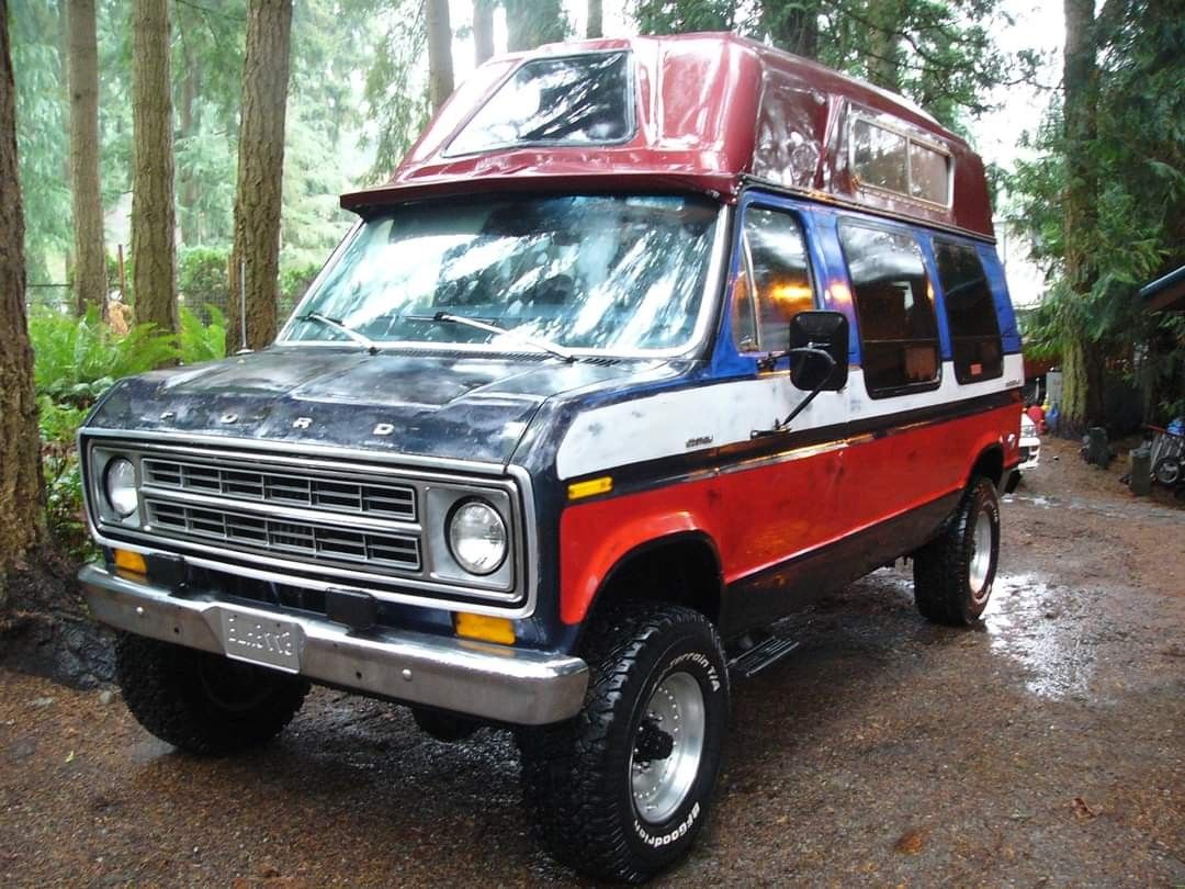 76 Pathfinder 4x4 High top Van for Sale in Federal Way WA OfferUp