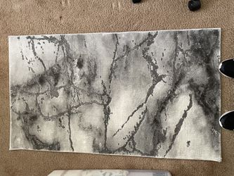 Rug (white & Grey ) 