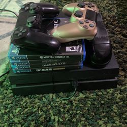 Ps 4 Lightly Used 