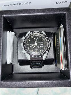 Omega x swatch mission to the moon