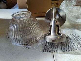 Hunter Cypress Grove single bulb wall sconce light fixture in brushed nickel, few available