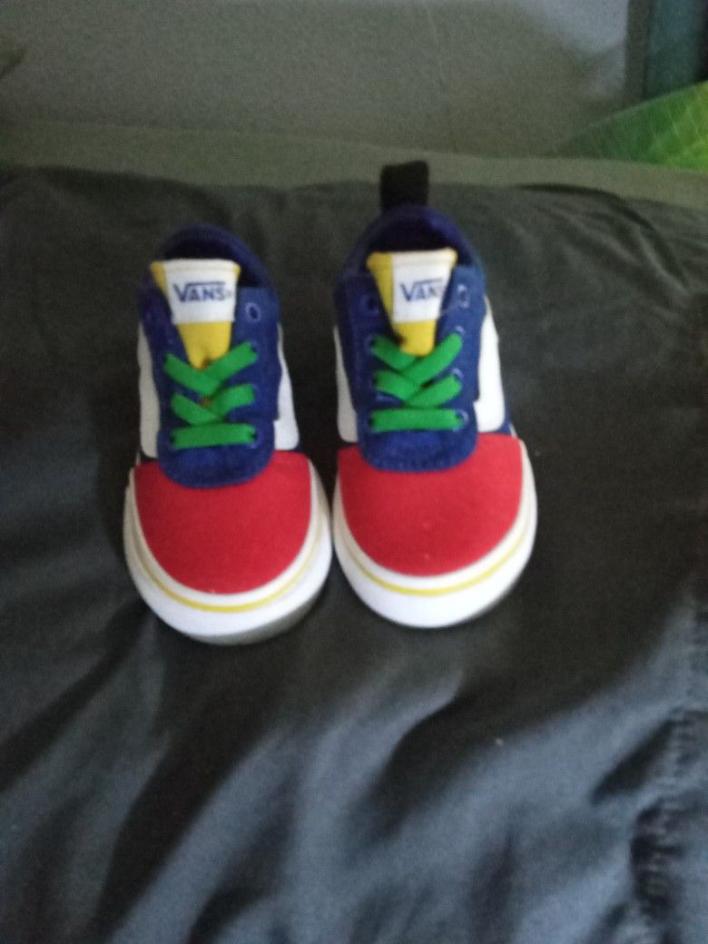 Baby Vans Size 5