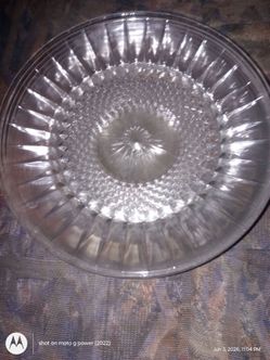 10 crystal plates 7 1/9 in tall and 7 1/9 in wide