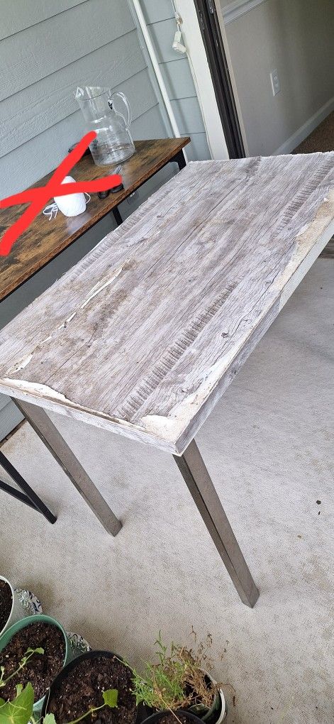 Free Table