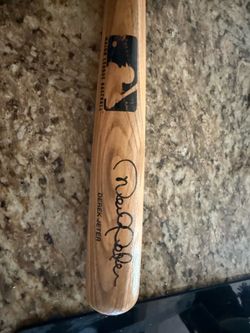 Louisville Slugger Derek Jeter Youth Tee Ball Wood Bat 26"