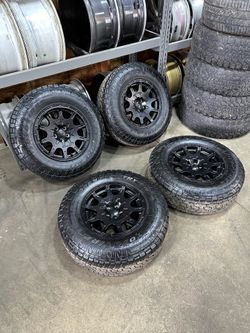 Method MR502 15x7 +15 5x100 w/ Toyo Open Country A/T – Subaru
