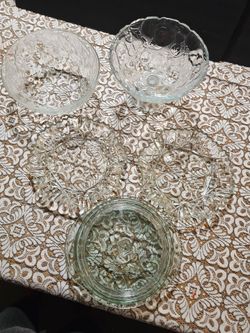 Clear design entertaining glass ware set of 5