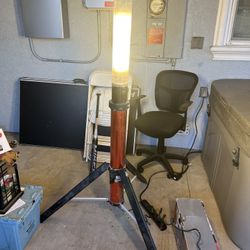 HUSKY Job Site Light
