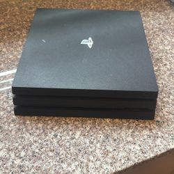 PS4 Pro Console 