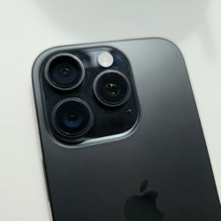 iPhone 16 Pro 