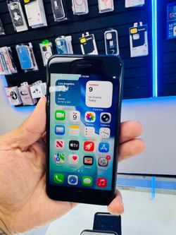 iPhone SE, 2nd Gen, Unlocked, 64gb, $25 down