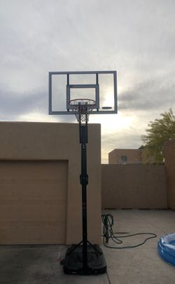 Lifetime 52” Steel-Framed Shatterproof Portable Basketball Hoop
