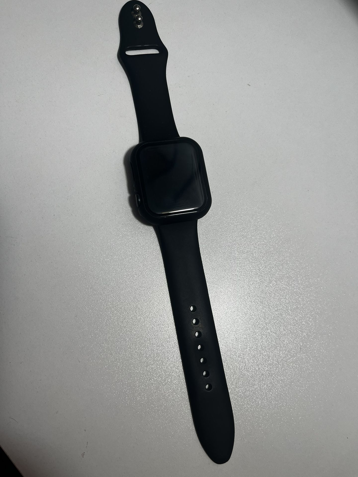 Apple Watch SE (GPS + Cellular) (2nd Generation)