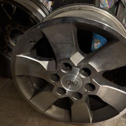 Toyota Stock Rims 2013 4Runner 
