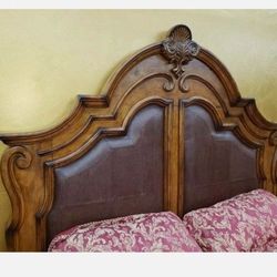 7 Piece Queen Bedroom Set