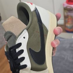 Travis Scott's Medium Olives Size 12.5 MEN