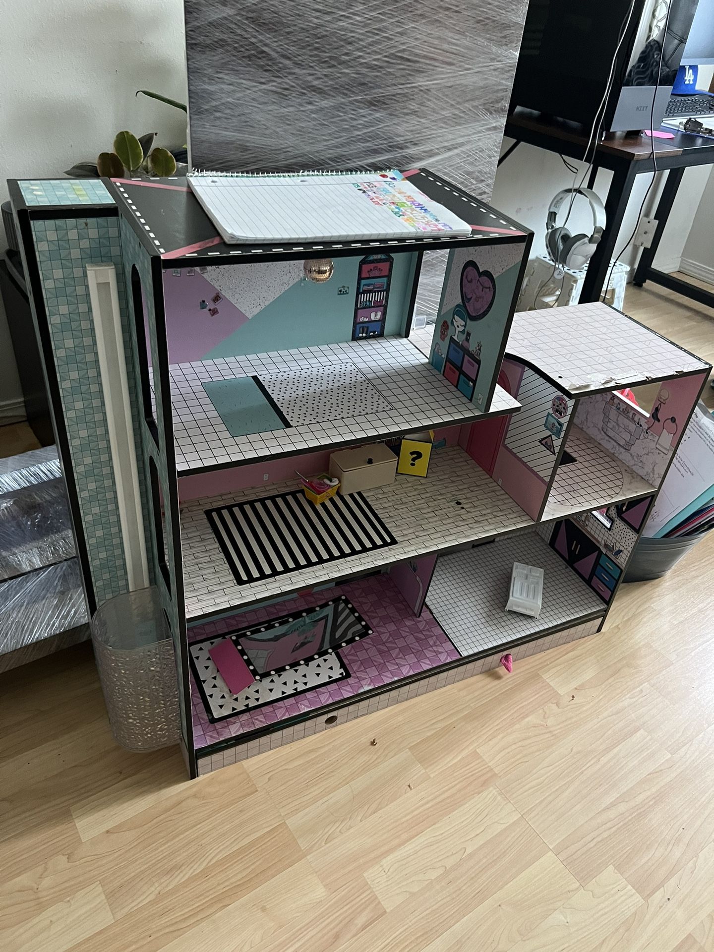 lol Doll House
