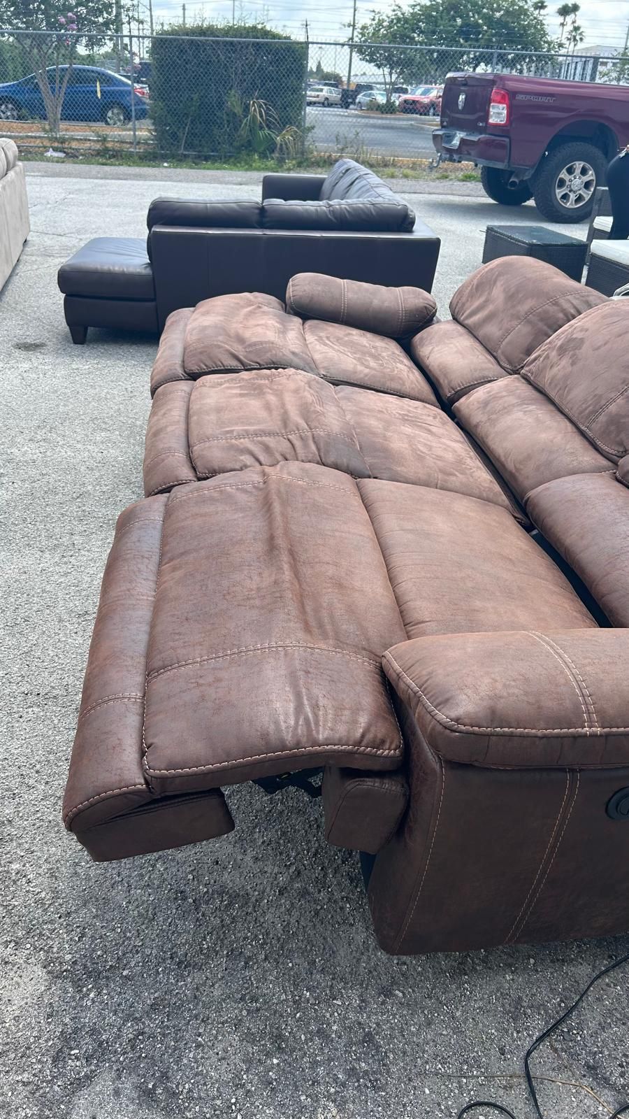 Electric Reclining Couch