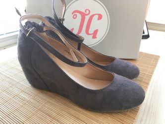 Faux suede strappy wedge.