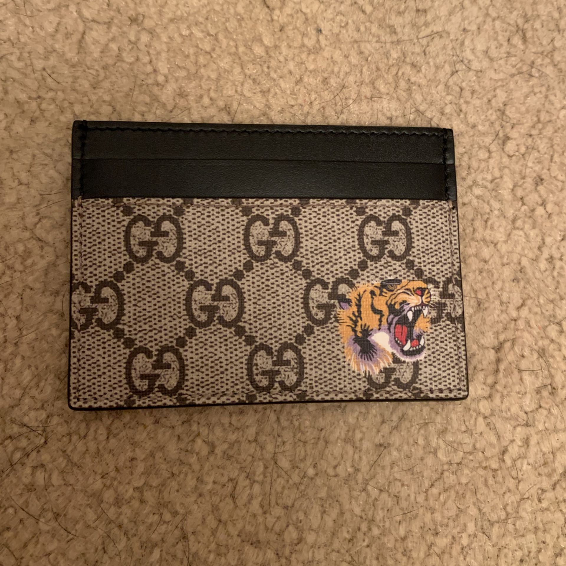 Gucci Leather Card Walket