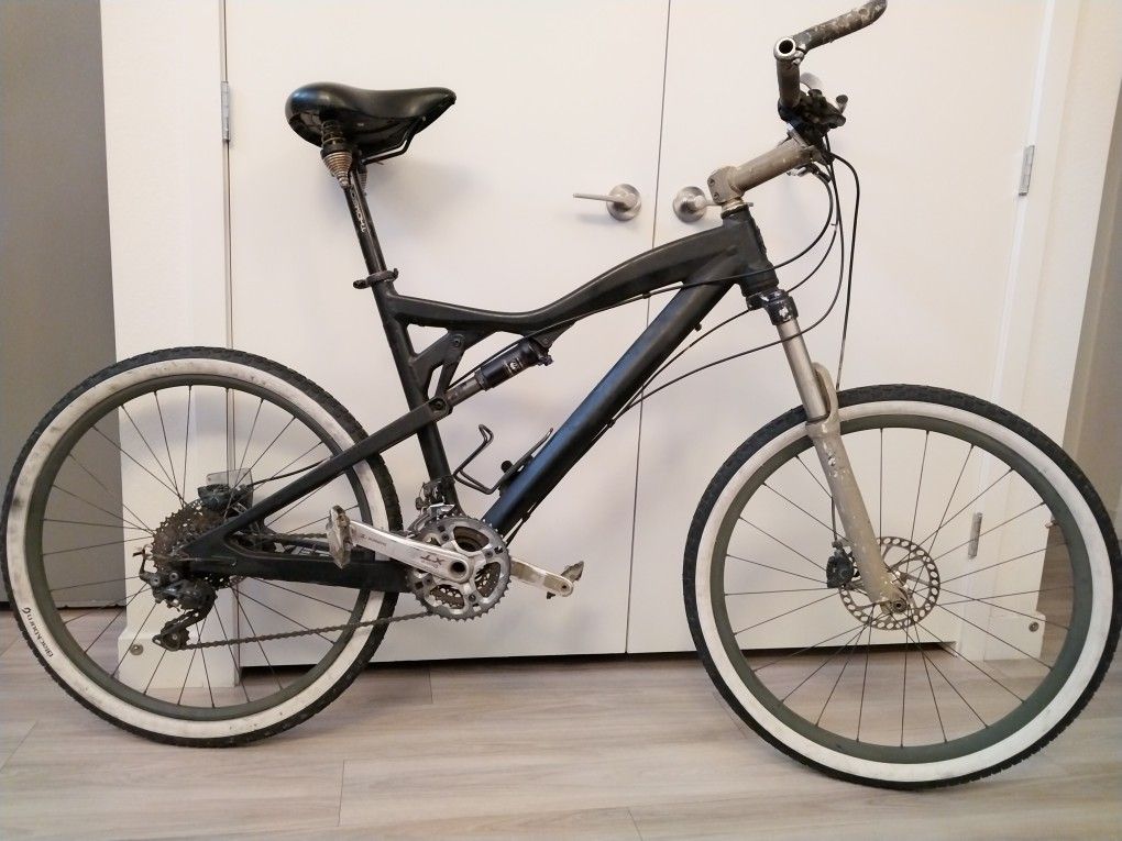 YETI Mountain Bike