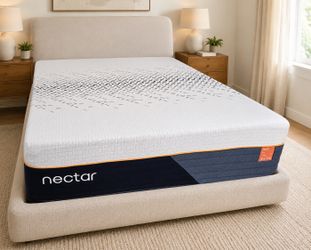 Nectar Ultra Hybrid Cal King Mattress - Like New Condition