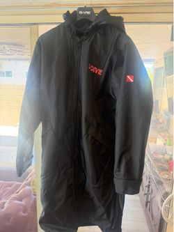 High-end diving coat, plush inside, size S, special price, brand new. I have two pieces. Wading, surfing, diving, fishing, all applicable.