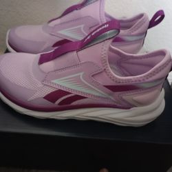 Reebok Women/Girls Shoes