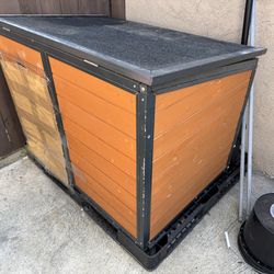 Wooden Dog House with Steel Frame