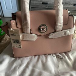 Miachel Kors Purse