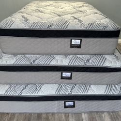 Queen Bamboo Plush Comfort Europillow Top 12inch Matres!!