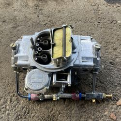 Holley 750 Carburetor 