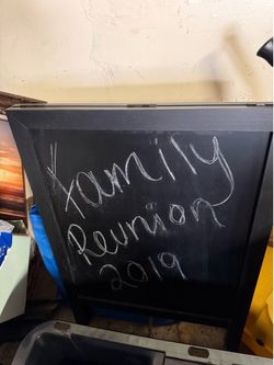 Medium size chalk board ( stands)