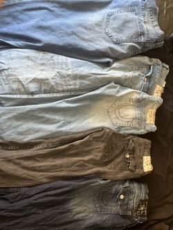 5 pairs of true religion jeans