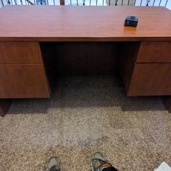 Office Desk 30x60 4 Drawers Great Condition. Solid 