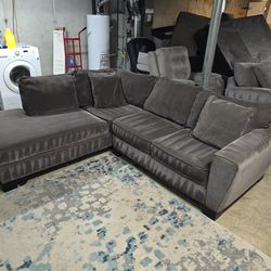 2-Piece Sectional Charcoal Gray L Shaped Sectional