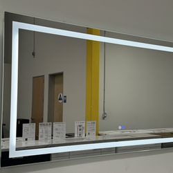 New Vanity Mirror With LED Lights 