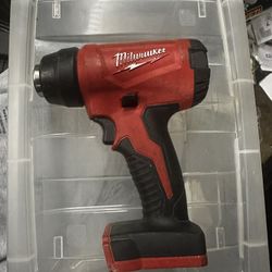 Milwaukee M18 Heat Gun