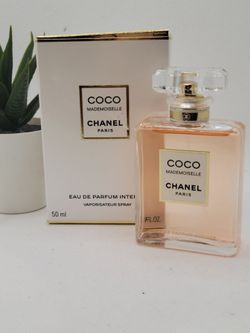 CHANEL
 
COCO MADEMOISELLE Eau de Parfum Intense 

1.7 fl ⭐️