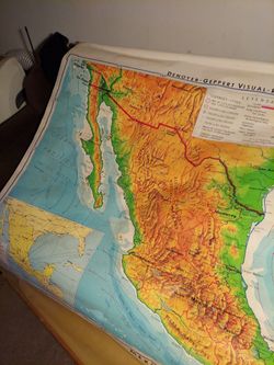 LARGE 1967 PULL DOWN MAP OF MEXICO