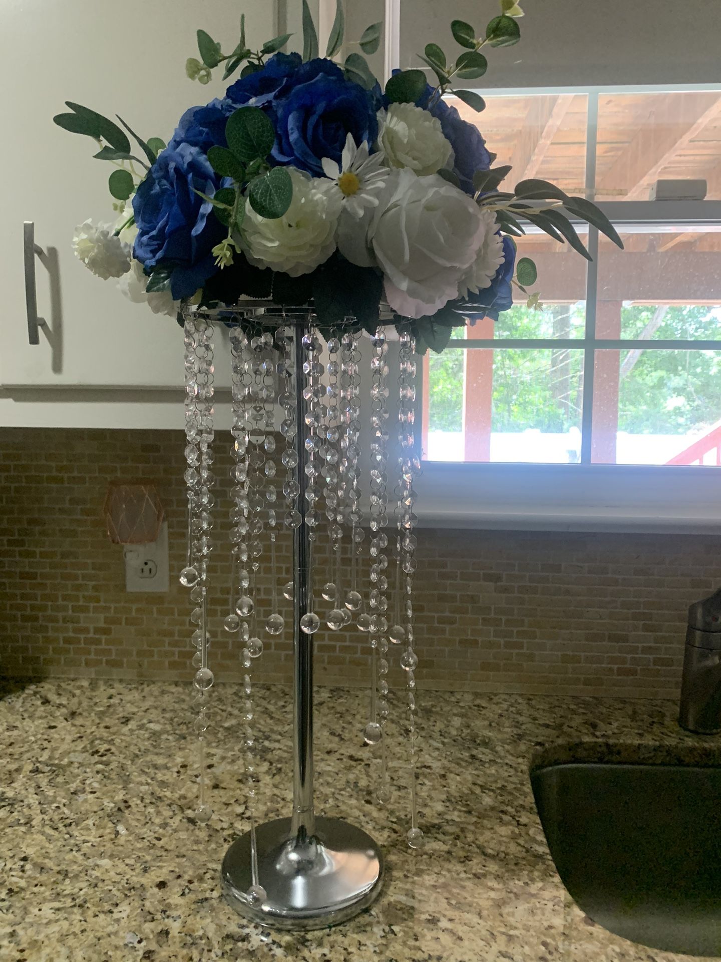 Flower Table Arrangement 