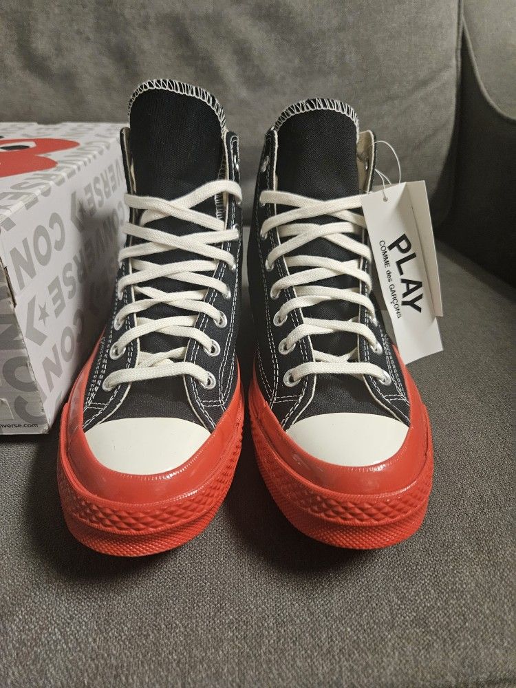 Comme des Garçons PLAY x Converse Chuck 70 High Top – Black/RedSize: Men’s 8.5